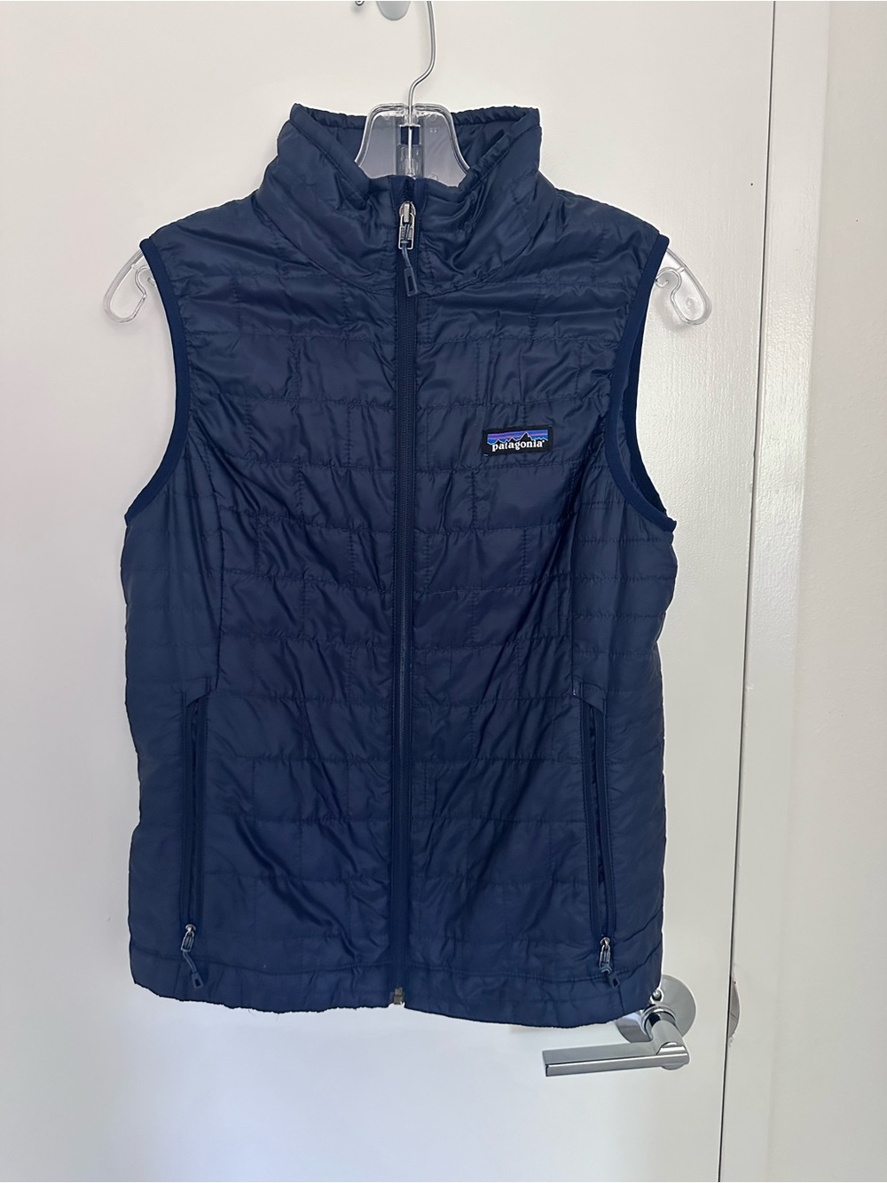 Patagonia Women’s Nano Puff Vest Navy Blue Size Small S Lightweight